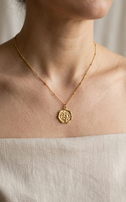 Floral Cameo Pendant Necklace