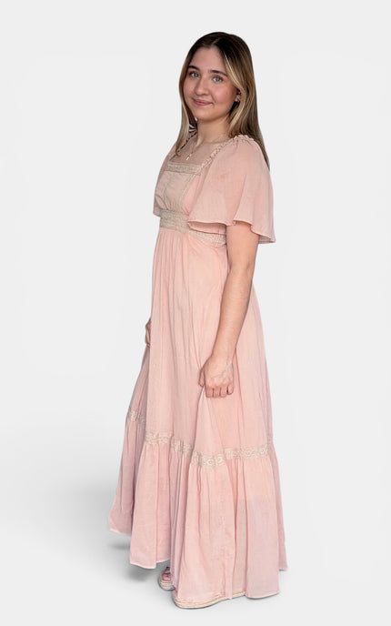 Flowy lace gauze maxi dress with a flattering belted waist and full lining