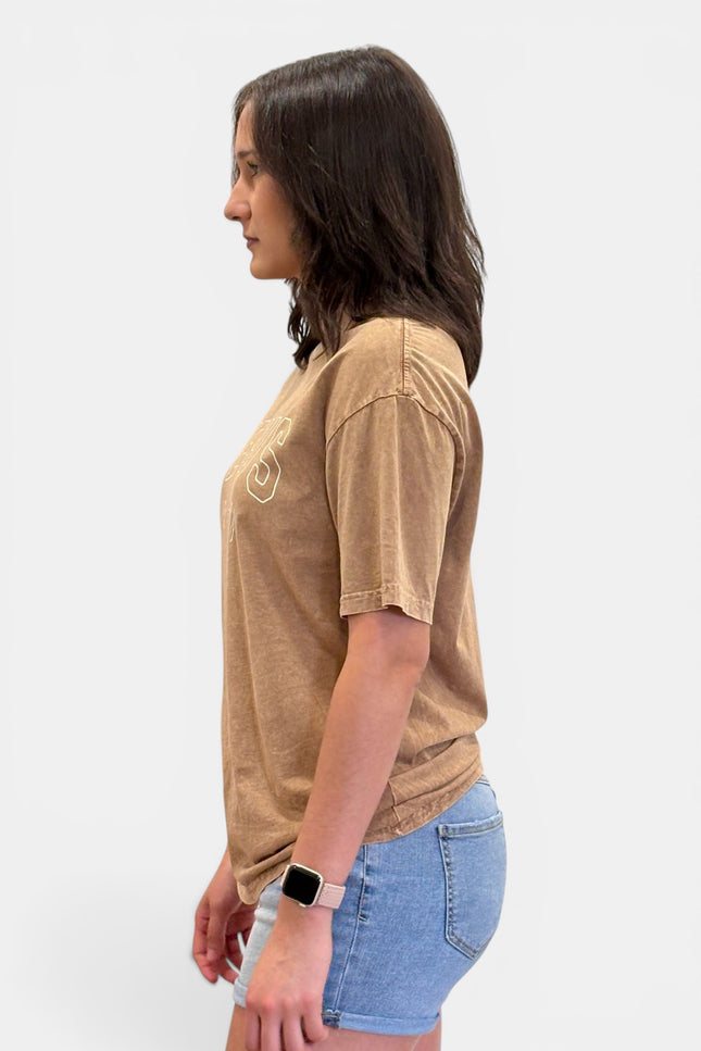 Jesus is King Mineral Washed Tee