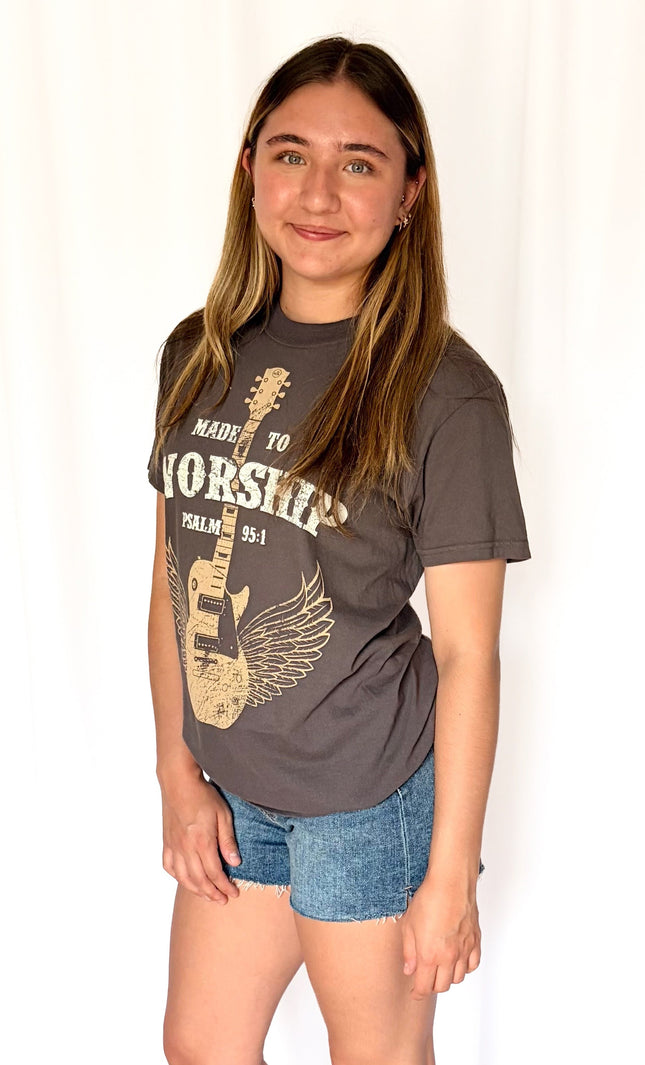     Women’s gray Made to Worship faith graphic tee
