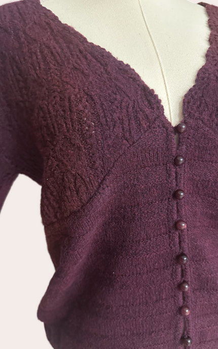 Merlot V-Neck Sweater Top – deep wine lightweight V-neck knit – Justyna Grace Boutique