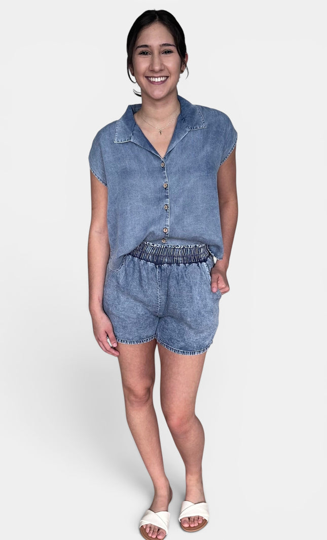 Blue sleeveless blouse full-length front