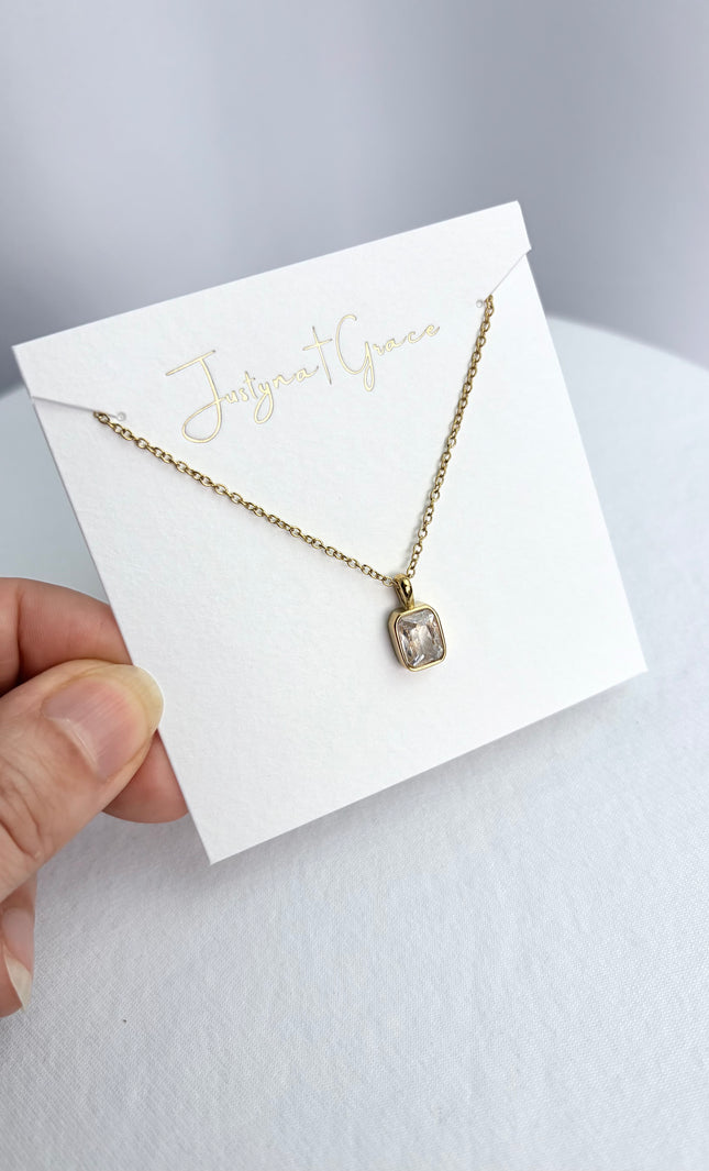 Necklace presented on a display card for a clean, gift‑ready look.