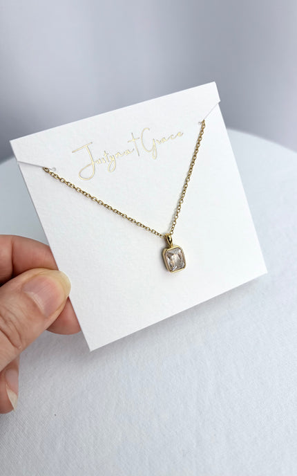 Necklace presented on a display card for a clean, gift‑ready look.