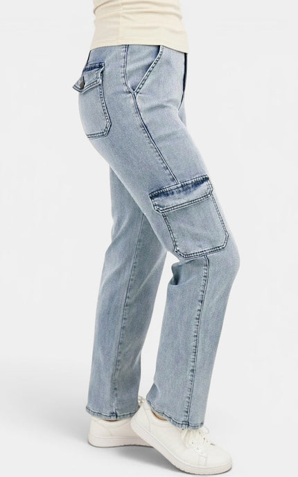 Side view of Tencel blend cargo jeans with a relaxed straight-leg design.