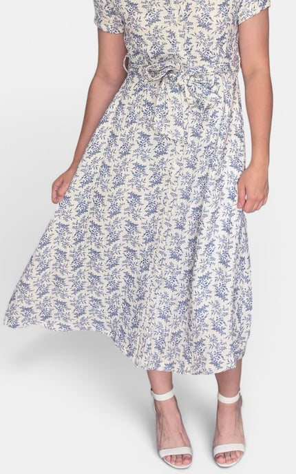 Women's floral button-front shirt dress with tie waist