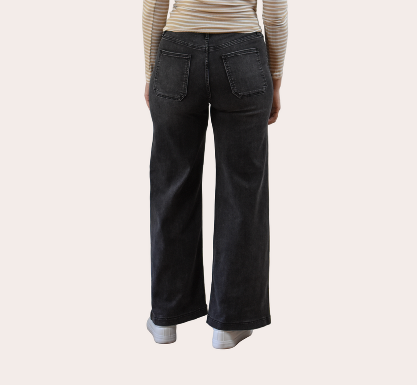 High-rise wide-leg jeans in washed black with timeless structure and soft stretch comfort. The Ava Denim — elevated essentials from Justyna Grace Boutique.
