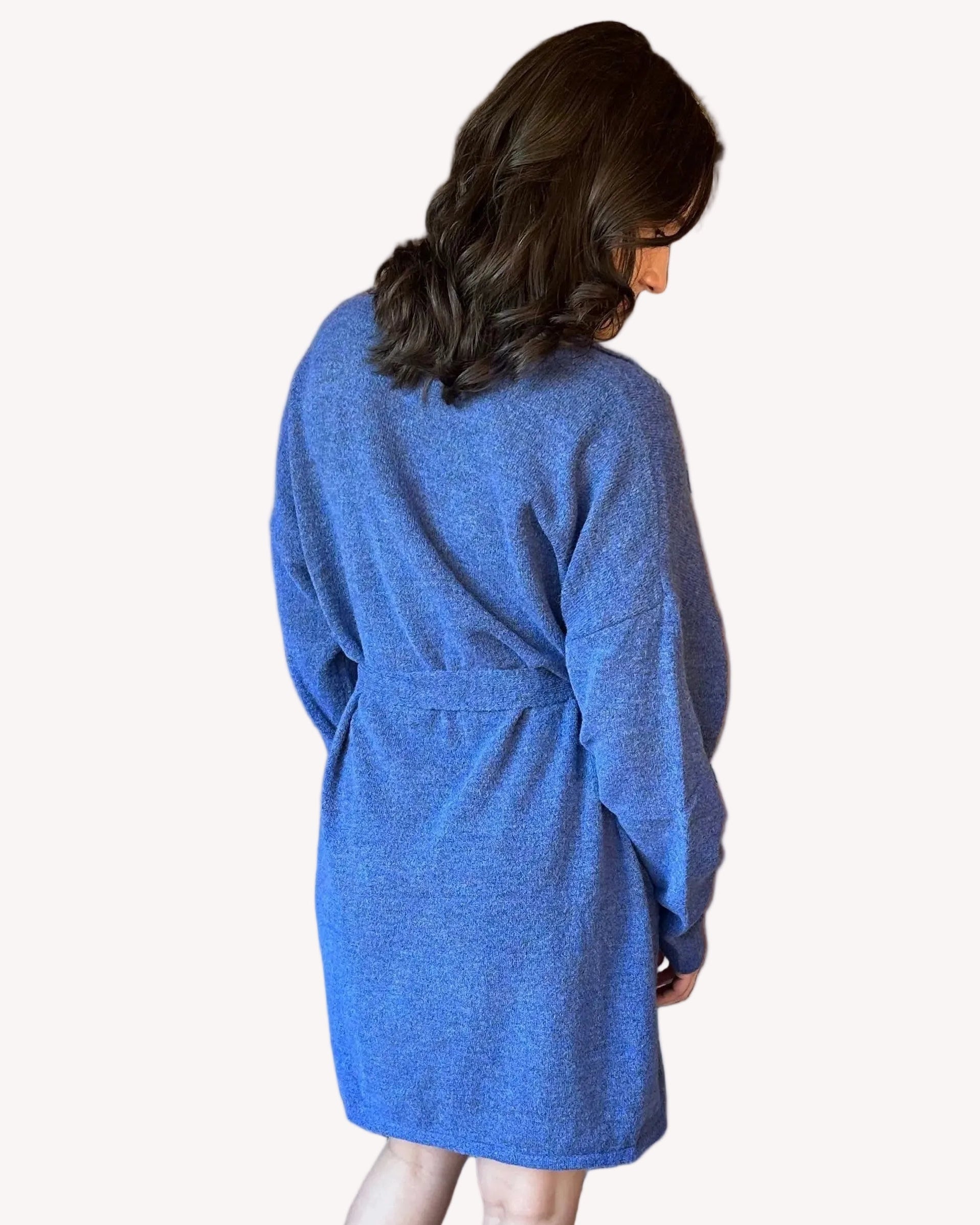 Removable belt detail on cozy longline knit tunic