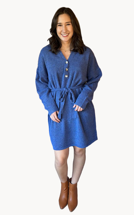 Belted knit tunic with collared V-neckline and relaxed longline fit