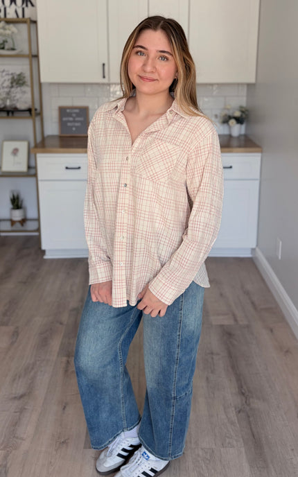 Hollis plaid cotton shirt with oversized fit and button down front