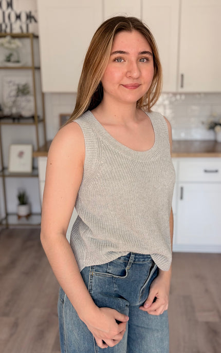 Model wearing Mila linen cotton sleeveless sweater tank with relaxed fit