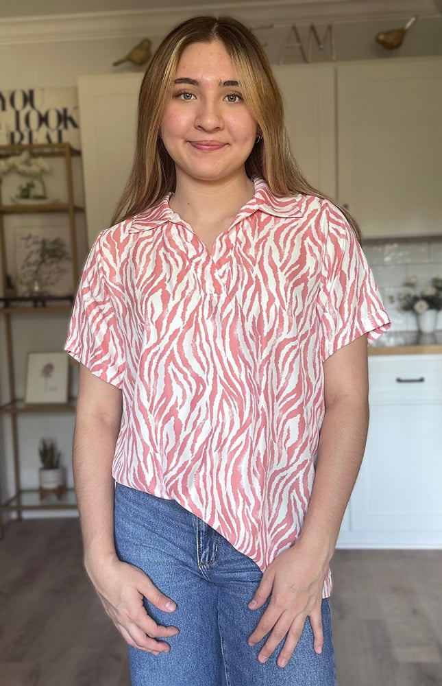 Safari Lines Polo lightweight coral printed top with relaxed fit