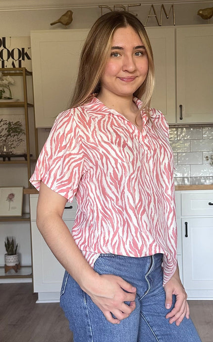 Safari Lines Polo lightweight coral printed top with relaxed fit