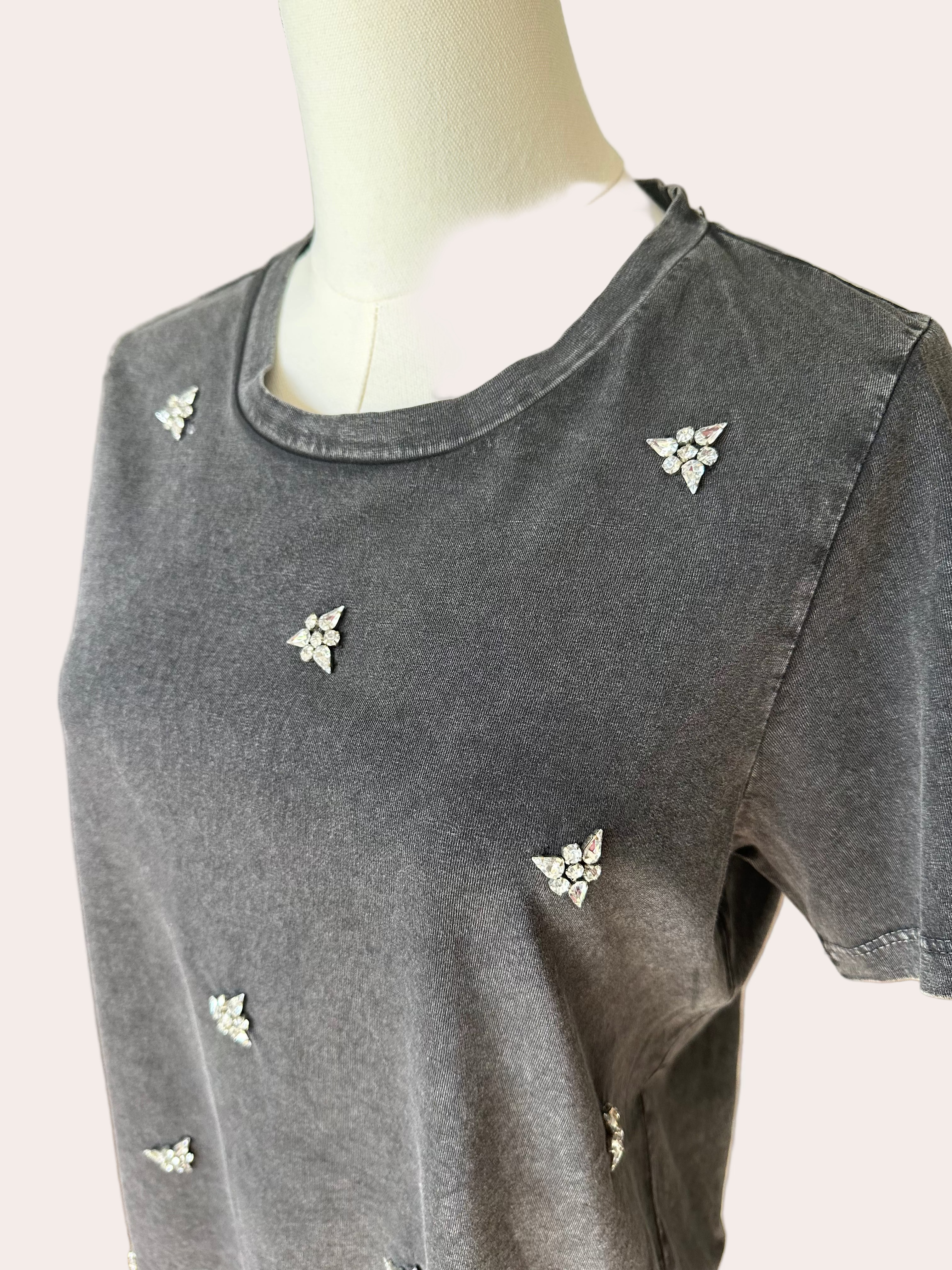 The Rhinestone Embellished Tee — soft cotton jersey with scattered rhinestones for subtle shimmer from Justyna Grace Boutique.