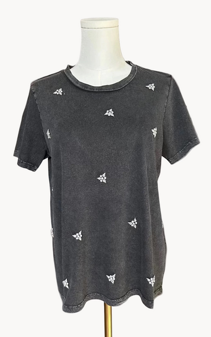 The Rhinestone Embellished Tee — soft cotton jersey with scattered rhinestones for subtle shimmer from Justyna Grace Boutique.