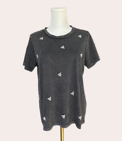 The Rhinestone Embellished Tee — soft cotton jersey with scattered rhinestones for subtle shimmer from Justyna Grace Boutique.