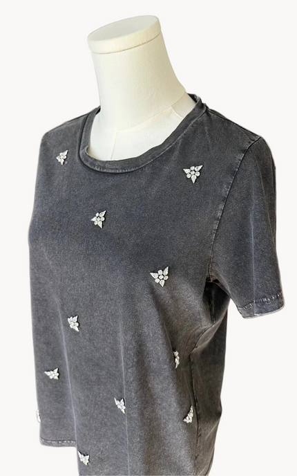 The Rhinestone Embellished Tee — soft cotton jersey with scattered rhinestones for subtle shimmer from Justyna Grace Boutique.