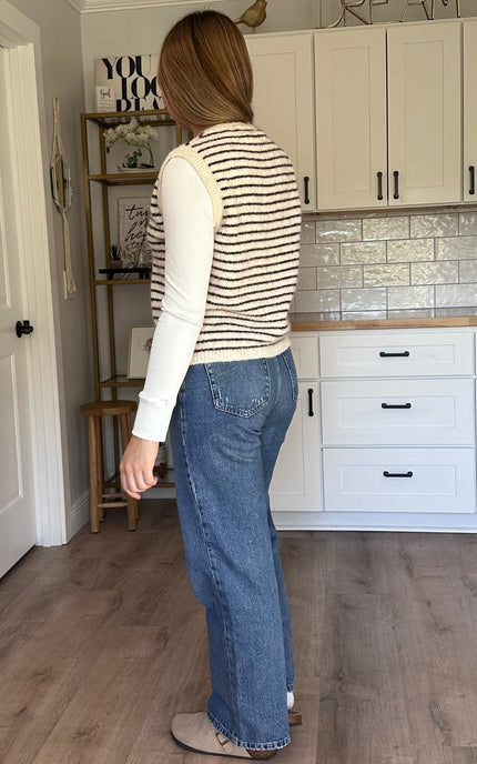 Textured knit fabric with soft wool-like feel