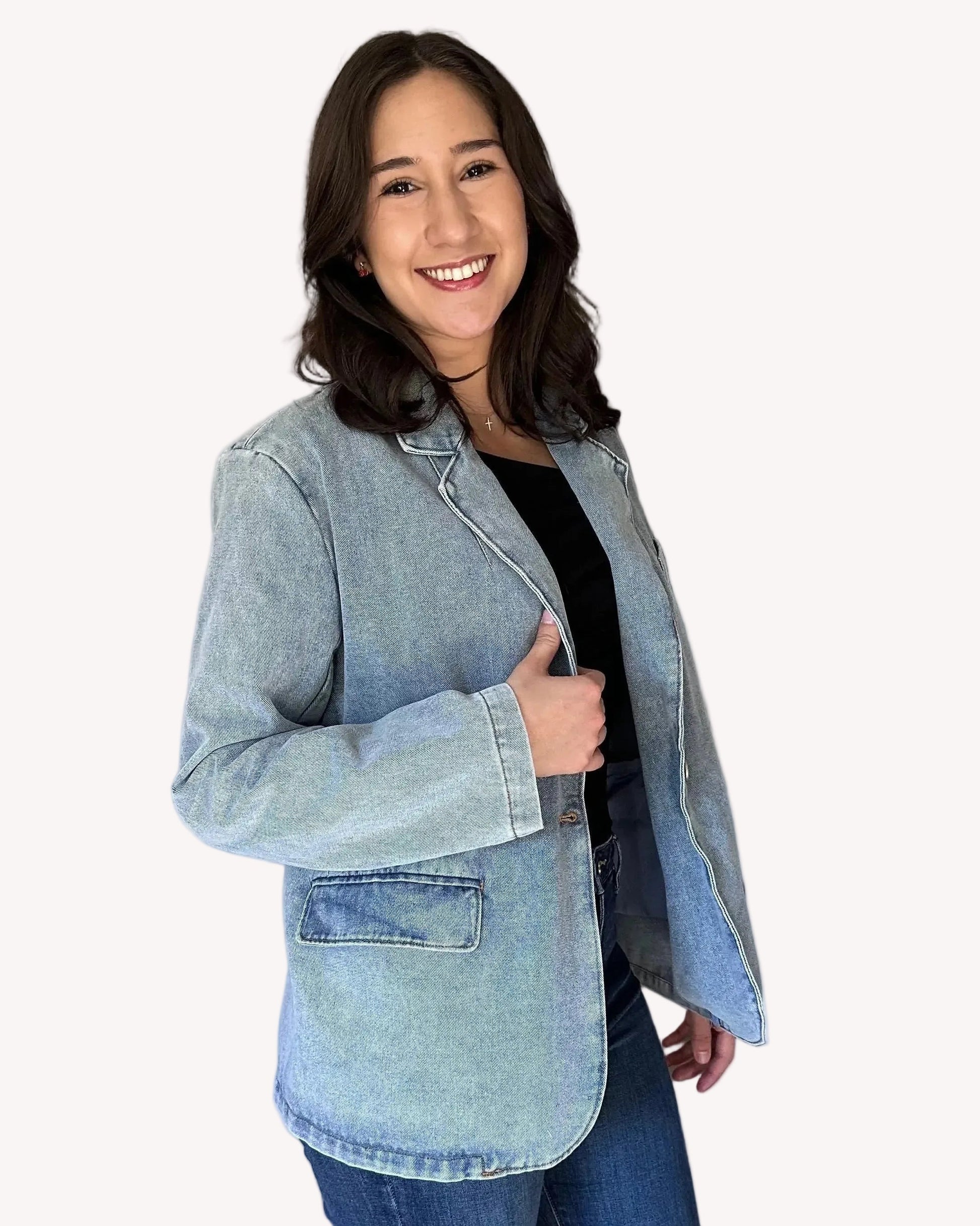 Oversized denim blazer with long sleeves and subtle shoulder pads